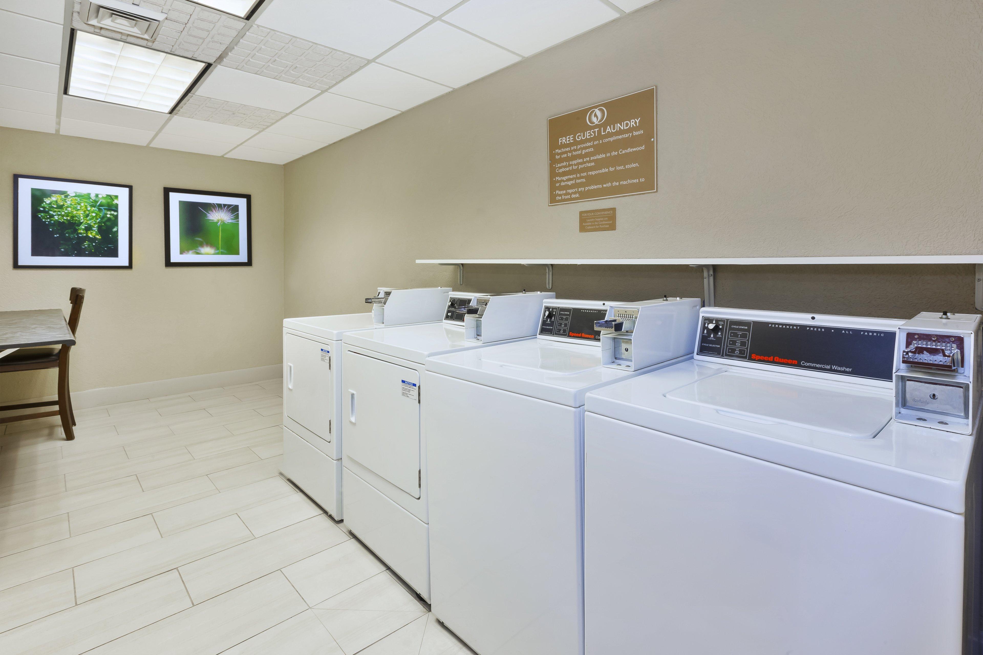Candlewood Suites Grand Rapids Airport By Ihg Cascade Esterno foto