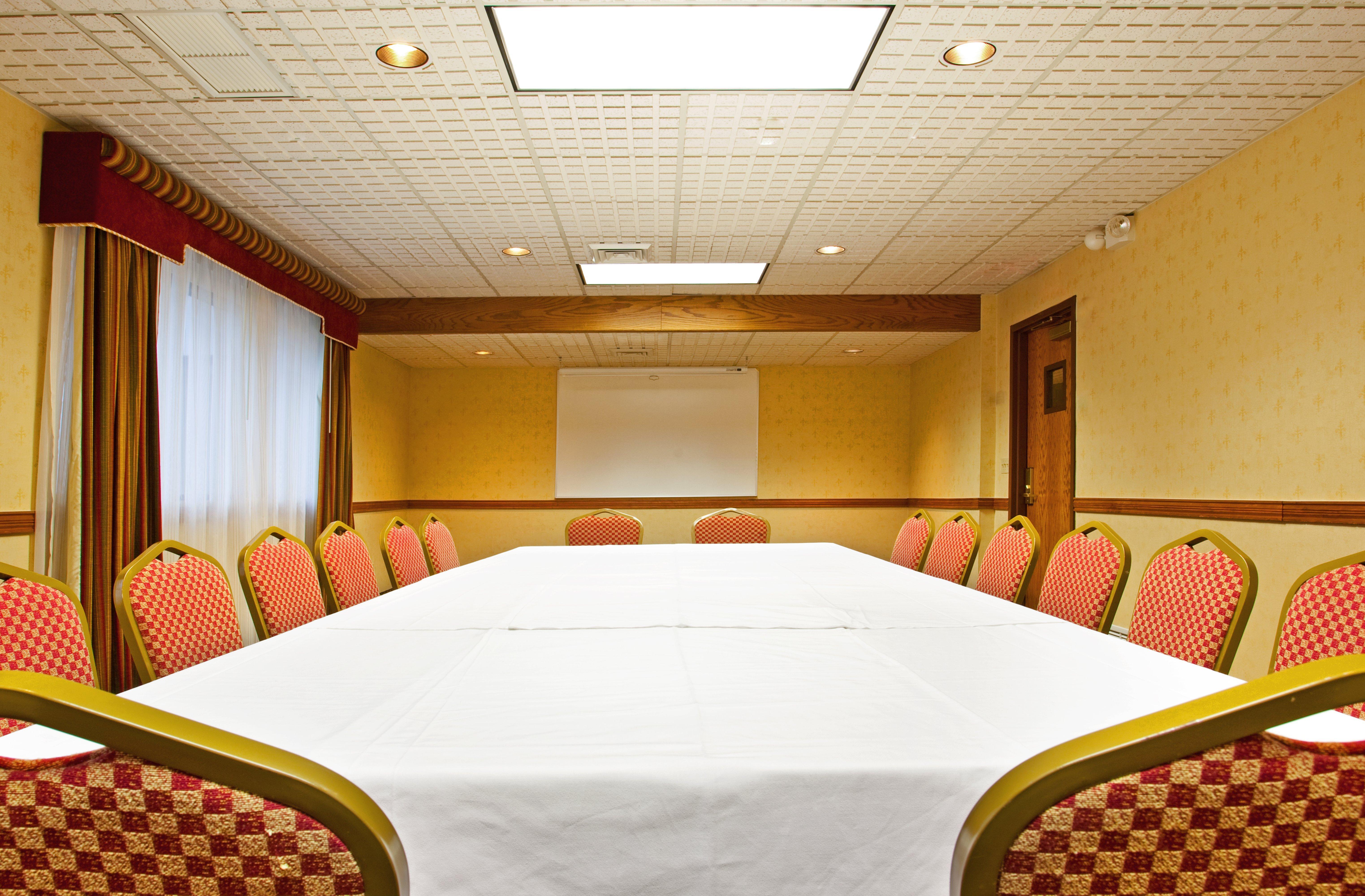 Candlewood Suites Grand Rapids Airport By Ihg Cascade Esterno foto