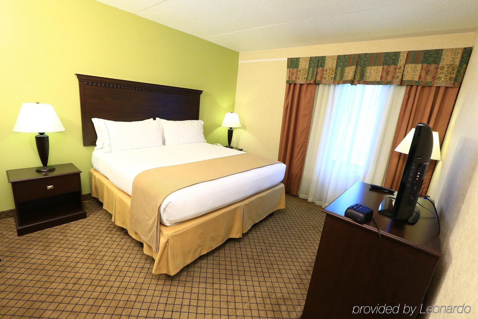 Candlewood Suites Grand Rapids Airport By Ihg Cascade Esterno foto