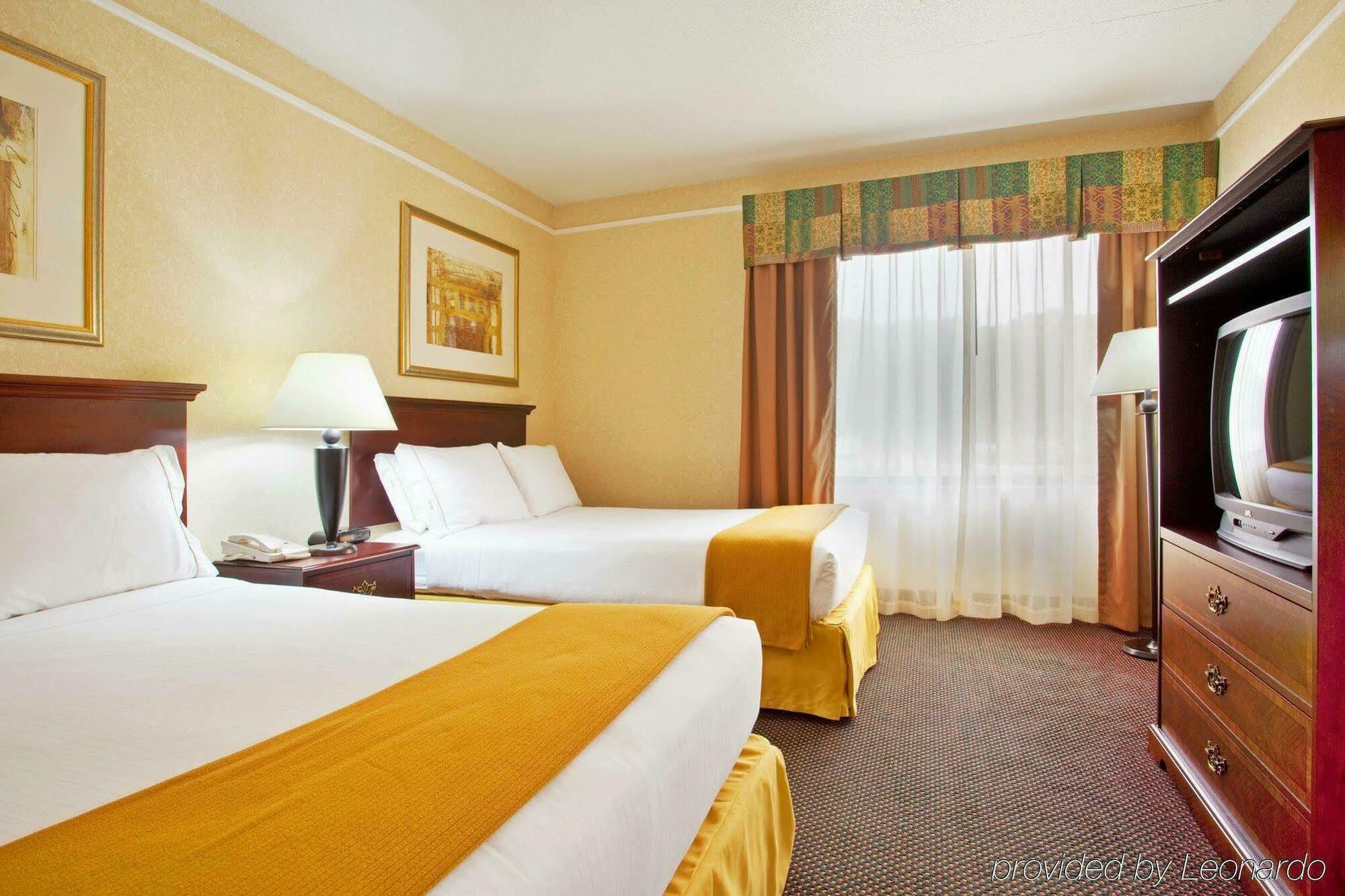 Candlewood Suites Grand Rapids Airport By Ihg Cascade Esterno foto